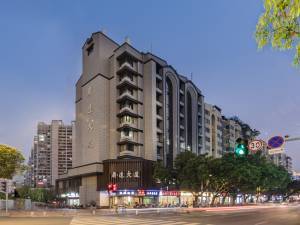 福州福建醫(yī)科大學(xué)(臺江校區(qū))-圖書館附近最近